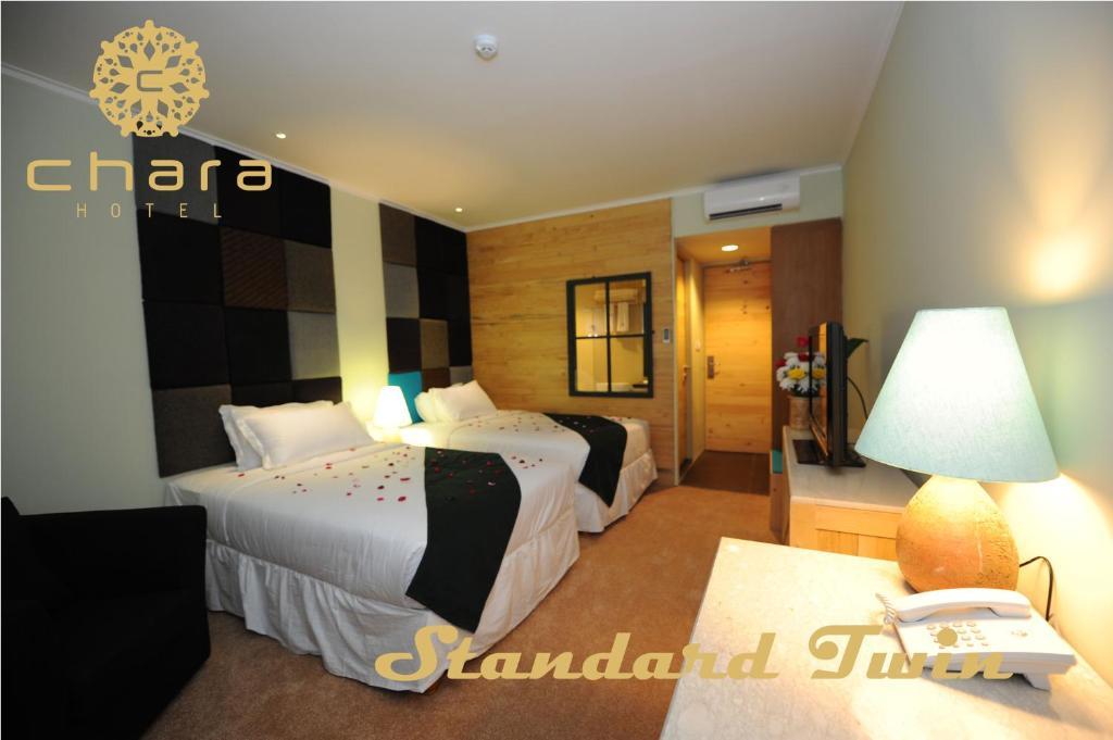 Chara Hotel Bandung Habitación foto